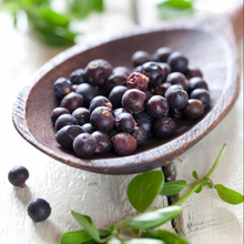 Load image into Gallery viewer, Juniper Berries - Refill Mill
